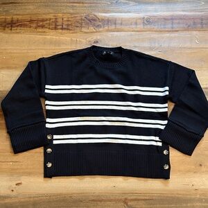 Marled Woman’s Sweater in Navy and White Stripes